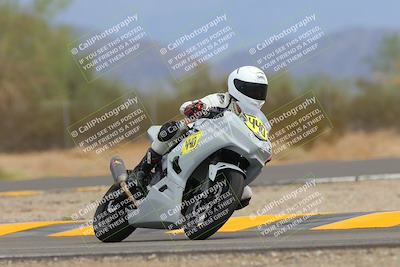 media/Sep-10-2022-SoCal Trackdays (Sat) [[a5bf35bb4a]]/Turn 6 (1140am)/